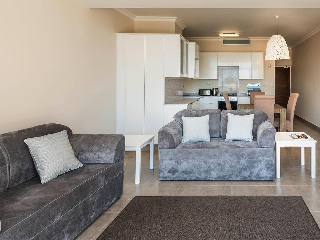 Inverness Cape Town Exterior photo
